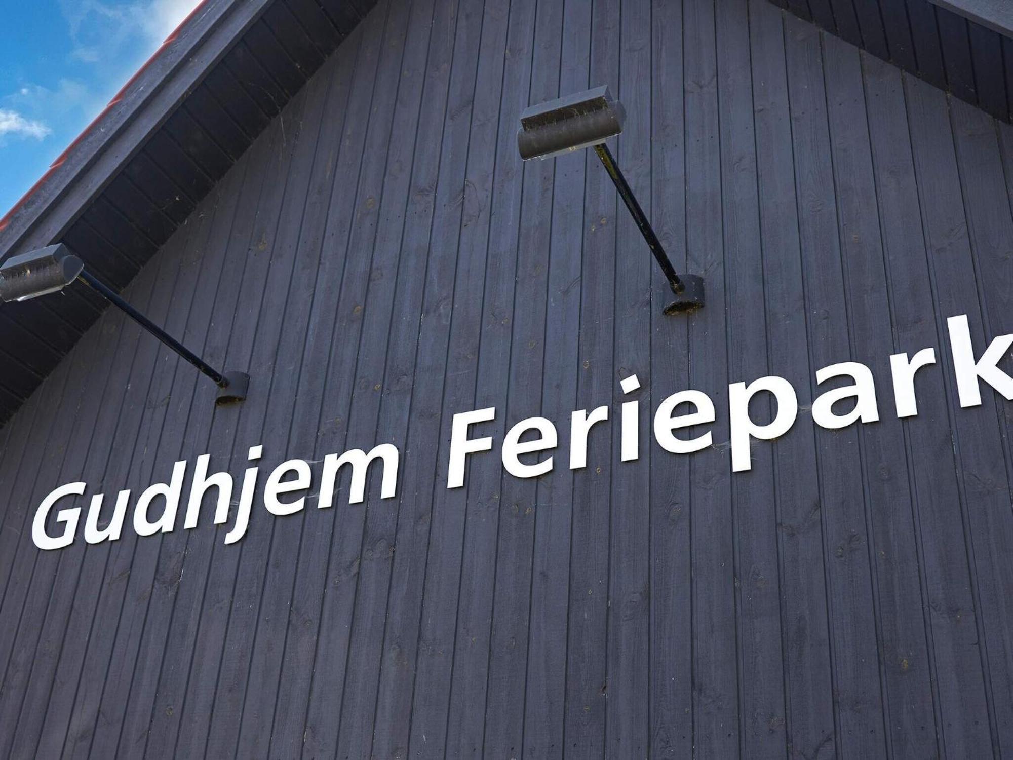 5 Person Holiday Home On A Holiday Park In Gudhjem Eksteriør billede